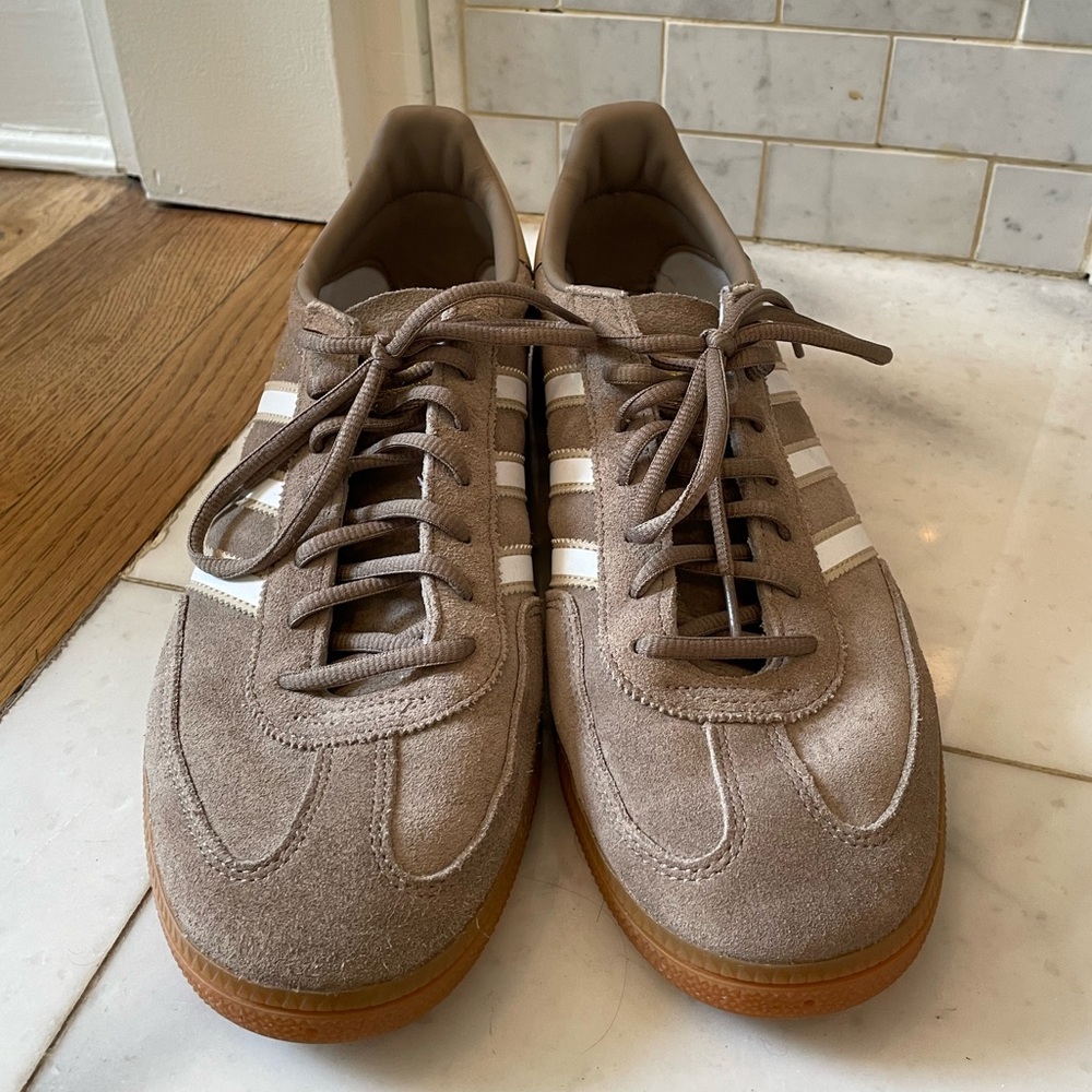 Adidas Men's 12 Handball Spezial Beige Suede Sneakers - Picture 3 of 8